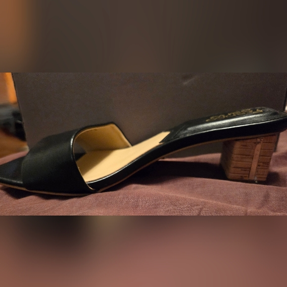 Franco Sarto Black and Tan Women's Sandals - Picture 6 of 7